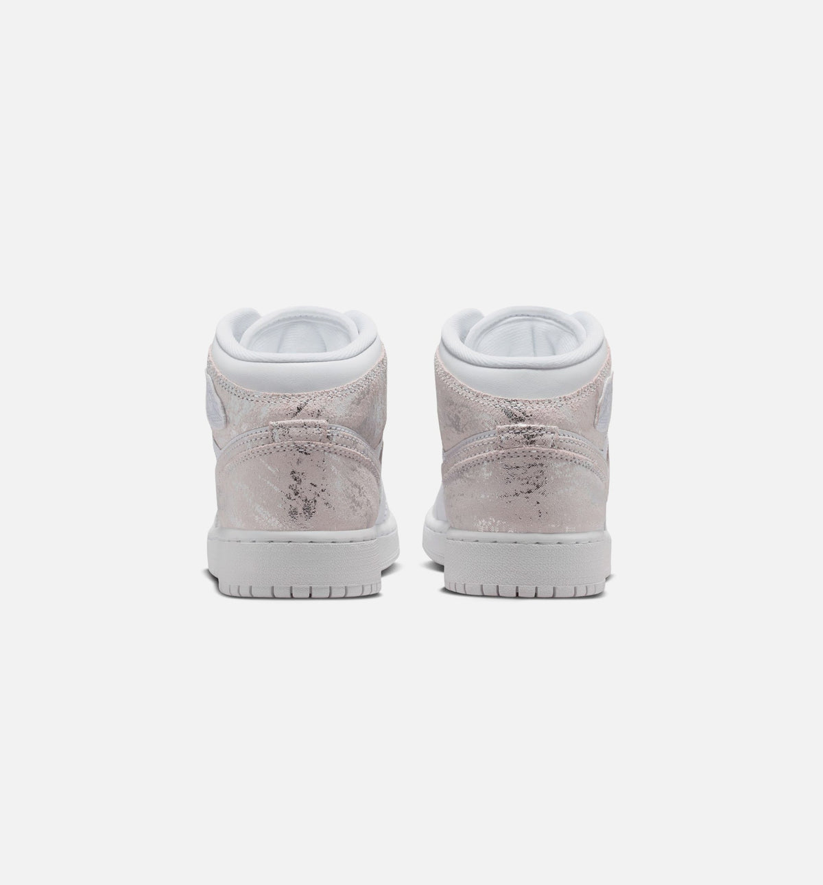 Air Jordan 1 Mid SE – Grade School Lifestyle Sneaker (White / Field Silver)