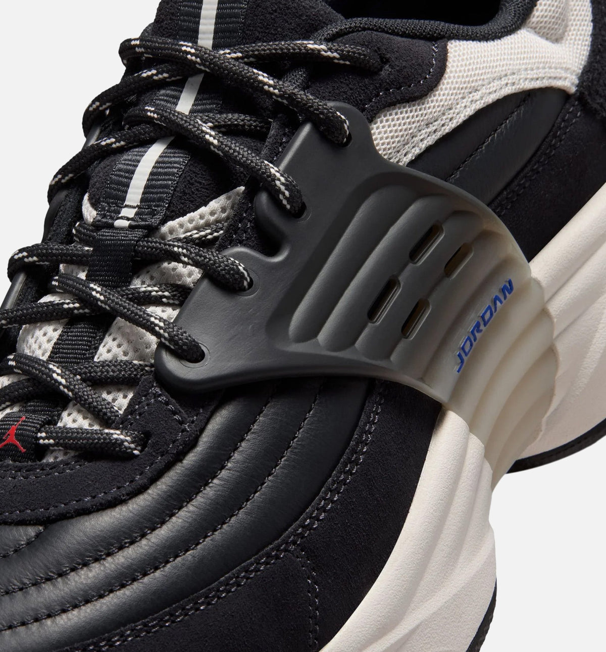 Trunner OS SE – Men's Lifestyle Sneaker (Off Noir / University Red / Phantom)