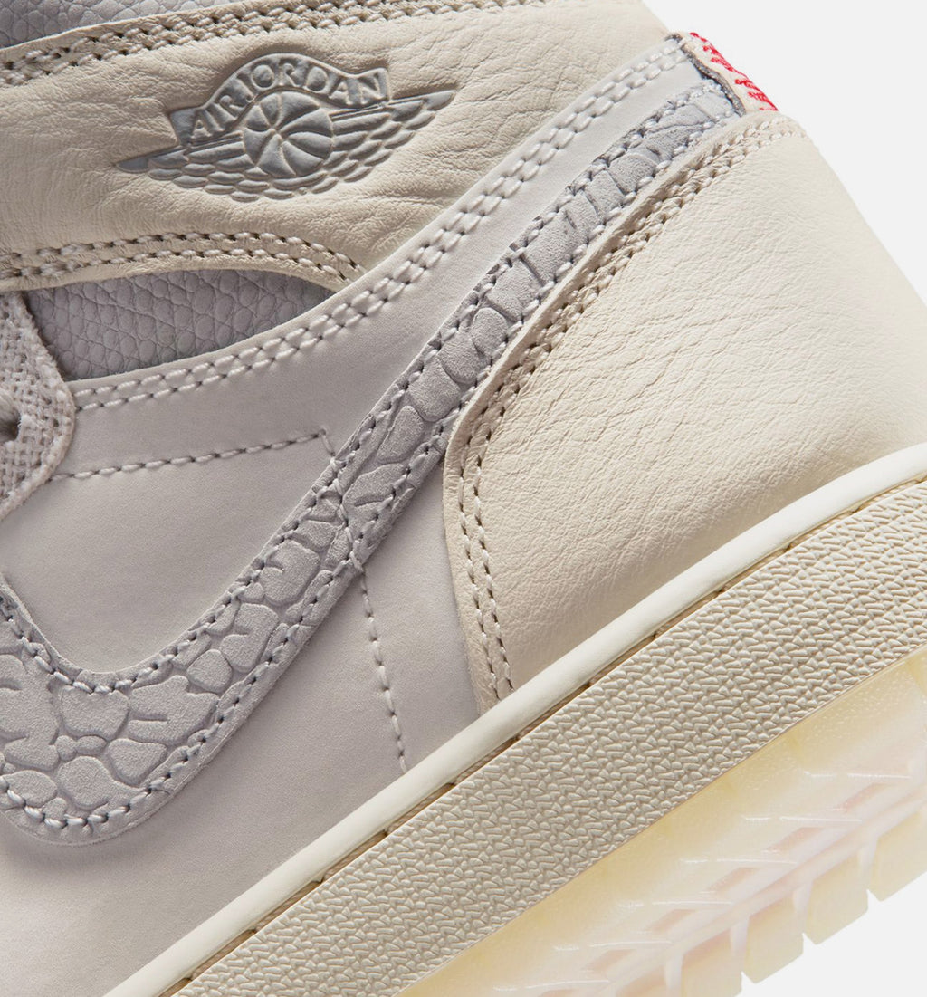 Air Jordan 1 Retro High OG – Grade School Lifestyle Sneaker (Sail / University Red / Pale Ivory)