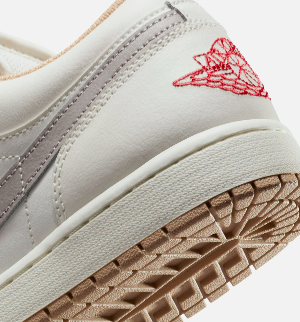 Air Jordan 1 Low – Men's Lifestyle Sneaker (Sail / Fire Red / College Grey)