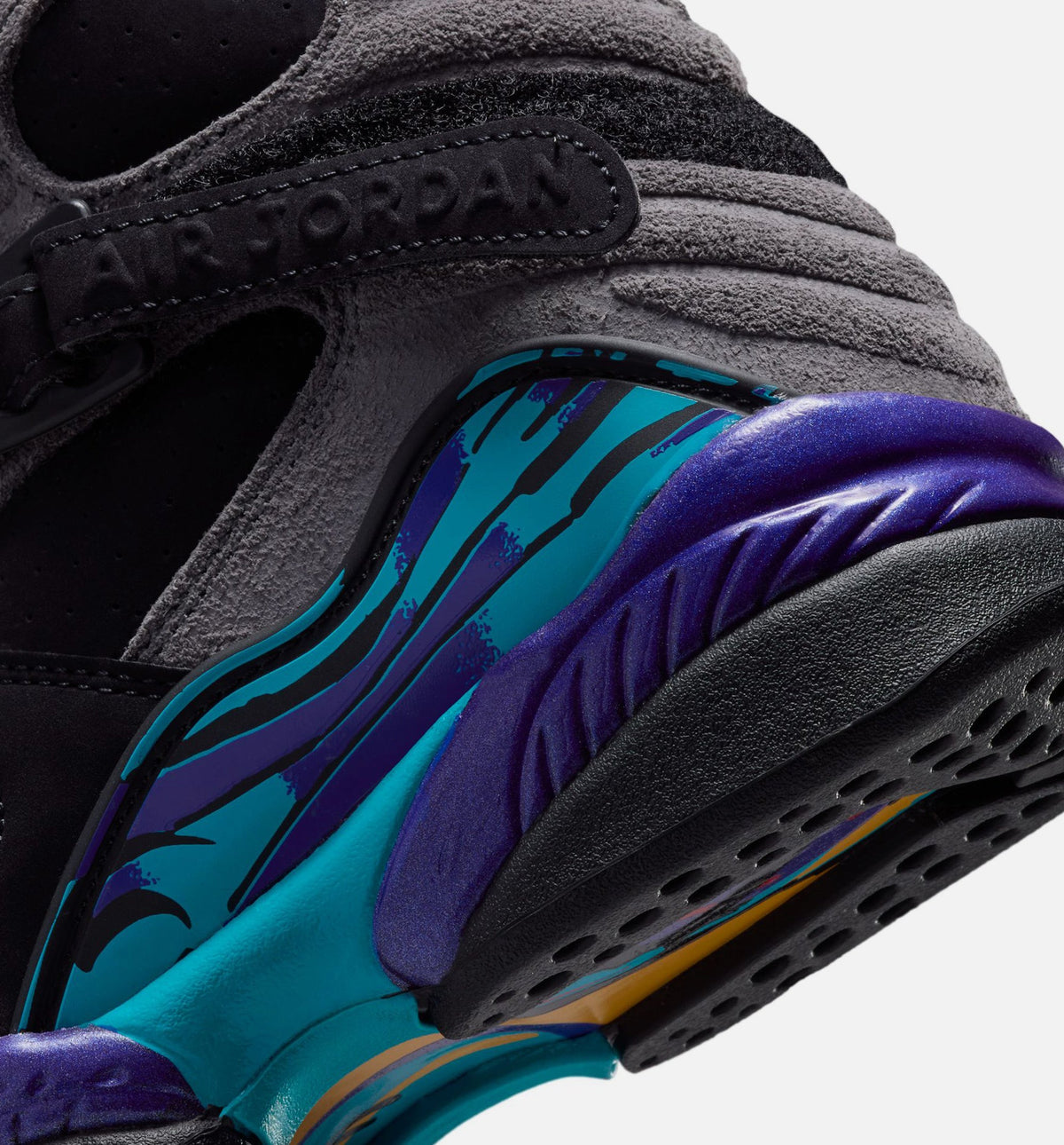 Air Jordan 8 Retro Aqua – Grade School Lifestyle Sneaker (Black / Multi-Color / Bright Concord / Multi-Color)