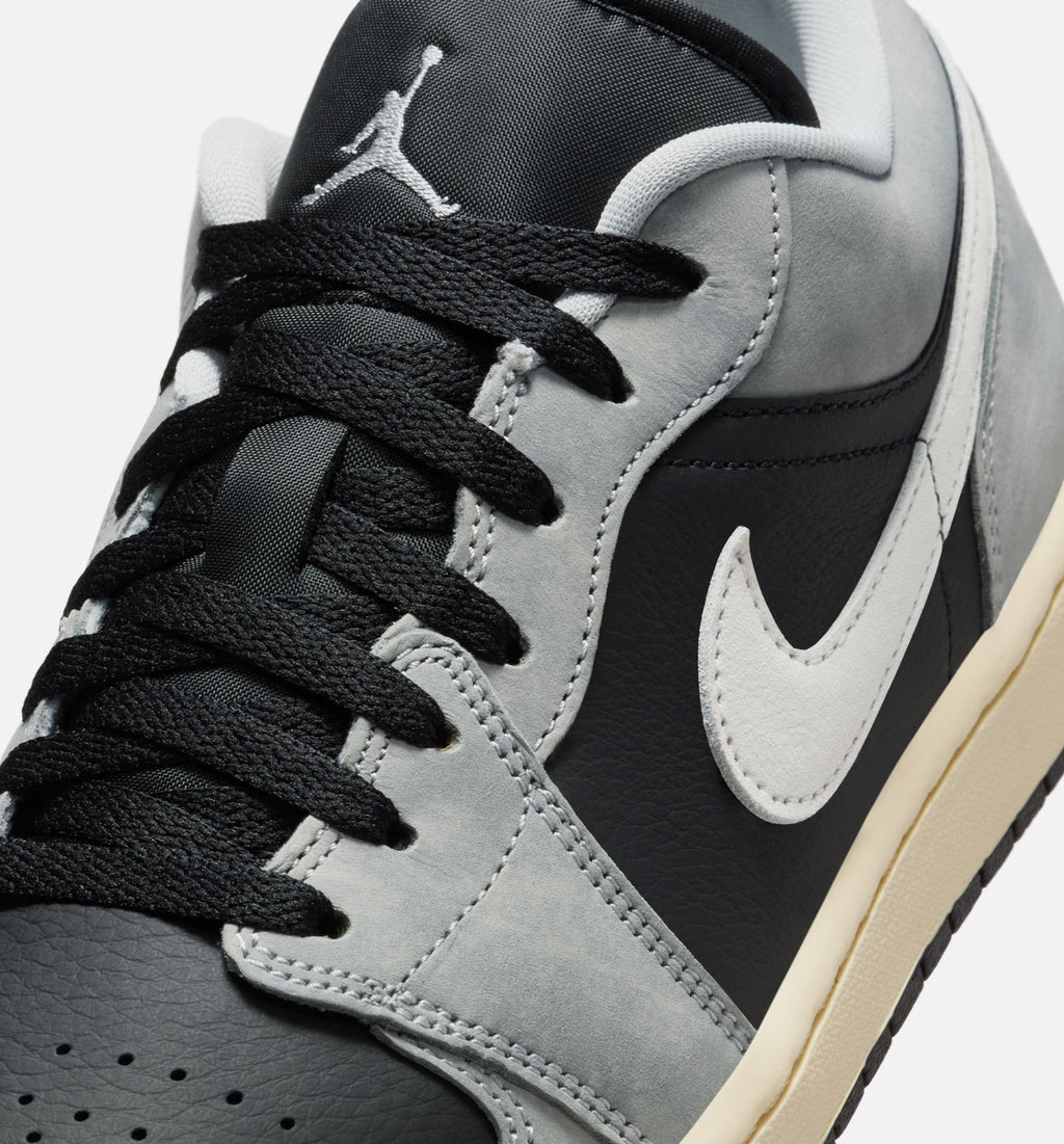 Air Jordan 1 Low SE – Men's Lifestyle Sneaker (Light Smoke Grey / Off Noir)