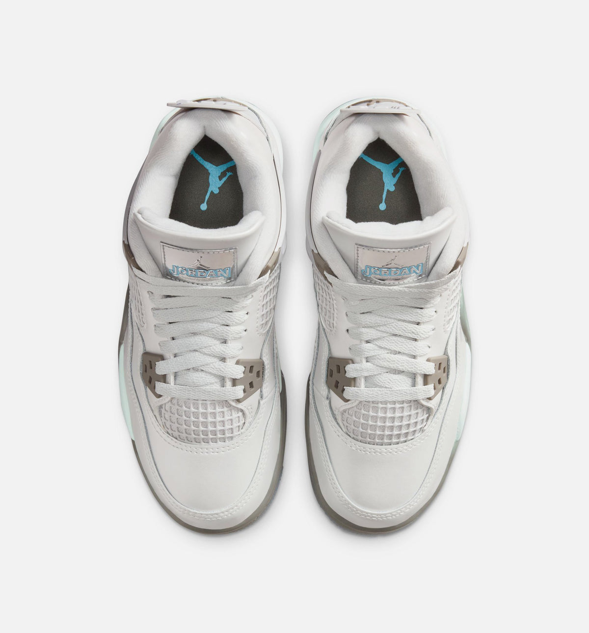 Air Jordan 4 Retro Blue Chill – Grade School Lifestyle Sneaker (Photon Dust / Blue Chill / Flat Pewter / Blue Tint)