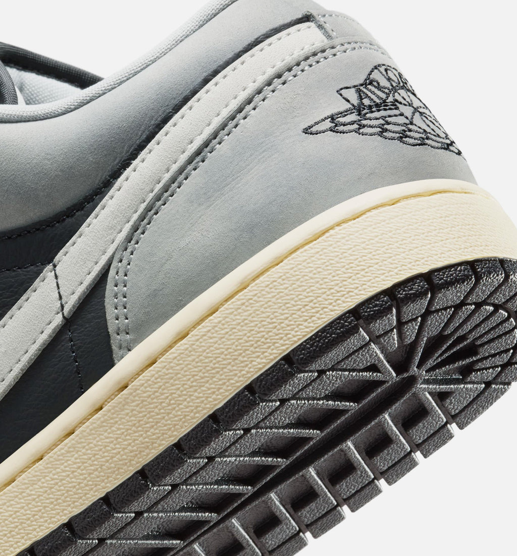 Air Jordan 1 Low SE – Men's Lifestyle Sneaker (Light Smoke Grey / Off Noir)