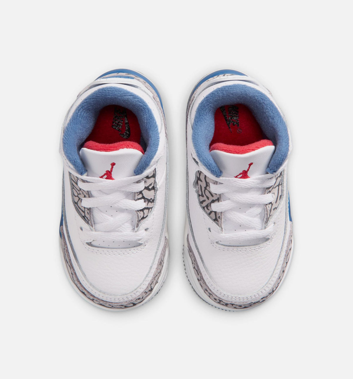 Air Jordan 3 Retro OG True Blue – Infant & Toddler Lifestyle Sneaker (White / Fire Red / True Blue)