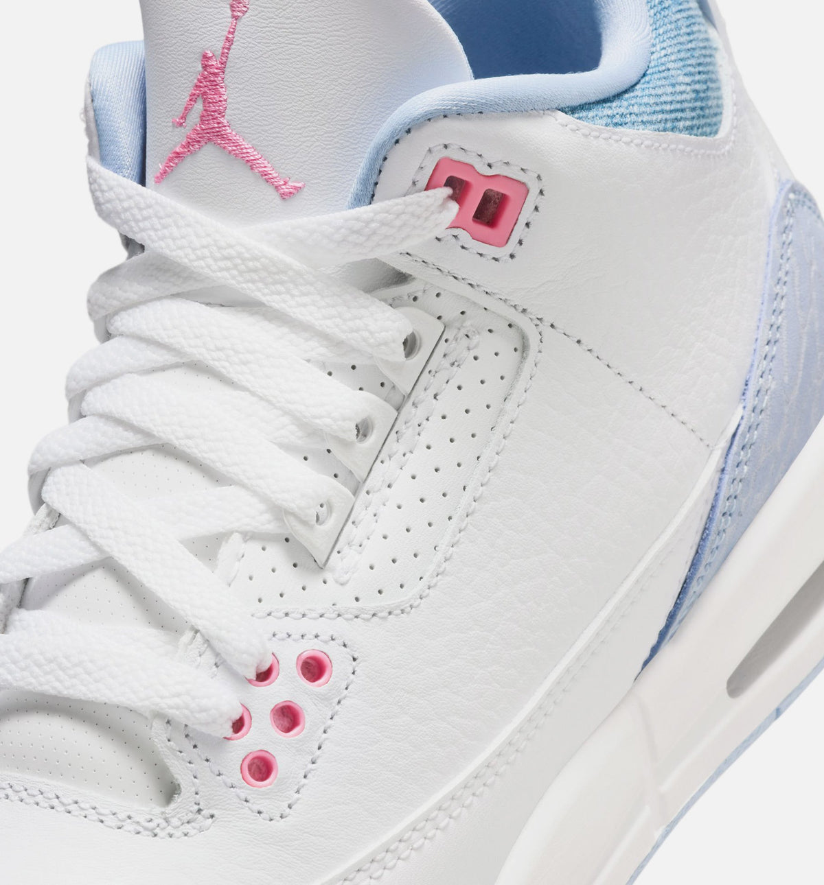 Air Jordan 3 Retro Cobalt Bliss – Grade School Lifestyle Sneaker (White / Cobalt Bliss / Football Grey)