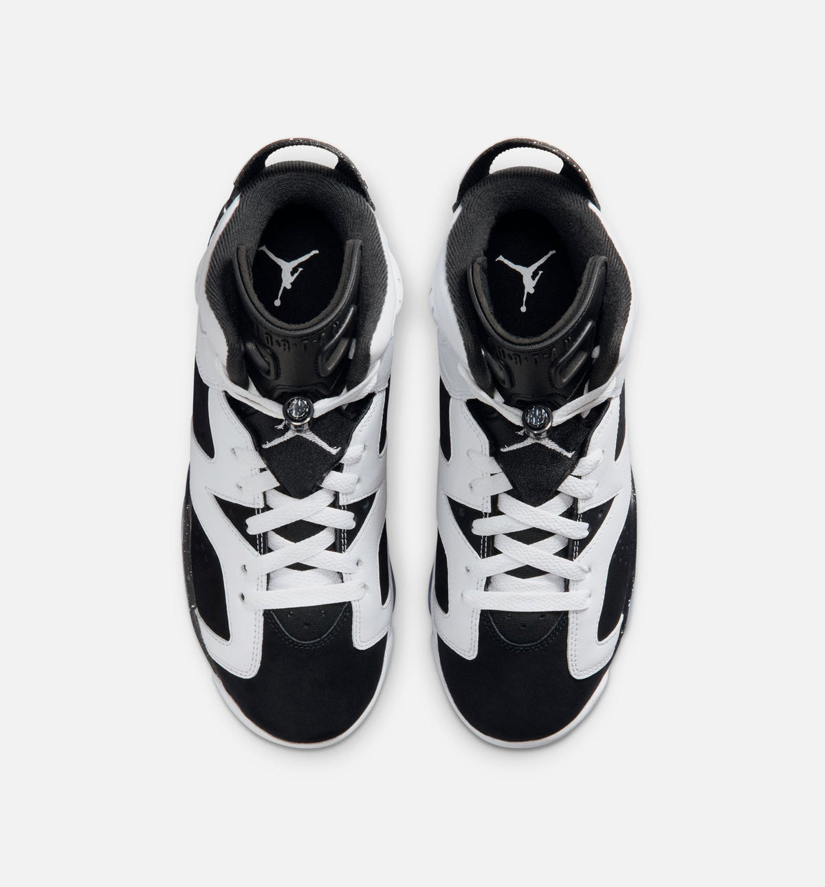 Air Jordan 6 Retro Black and White – Grade School Lifestyle Sneaker (Black / White)