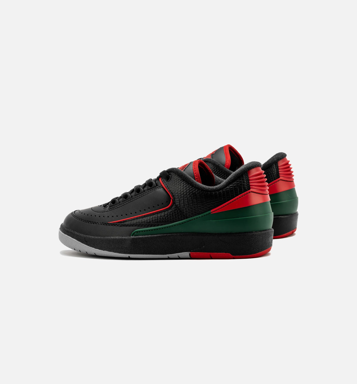 Air Jordan 2 Retro Low Christmas – Grade School Lifestyle Sneaker (Black / Fire Red / Cement Grey)