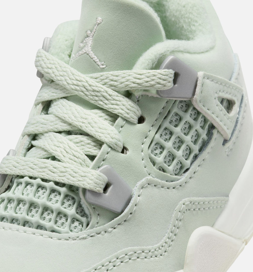 Air Jordan 4 Retro Abundance – Infant & Toddler Lifestyle Sneaker (Seafoam / Sail / Metallic Silver)