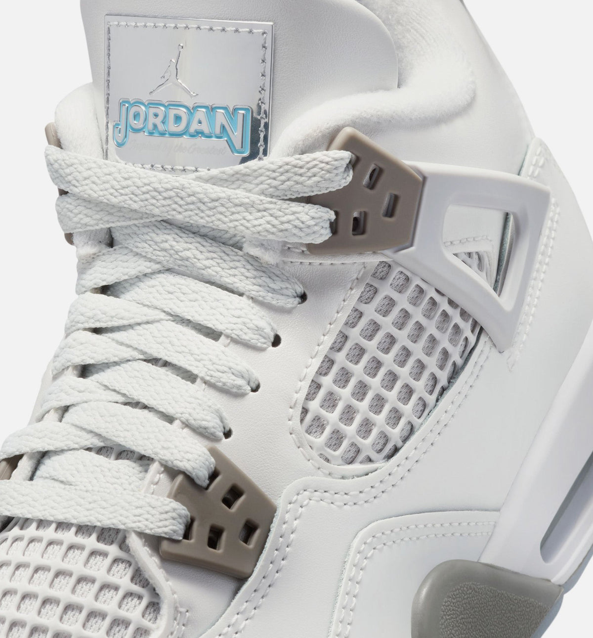 Air Jordan 4 Retro Blue Chill – Grade School Lifestyle Sneaker (Photon Dust / Blue Chill / Flat Pewter / Blue Tint)