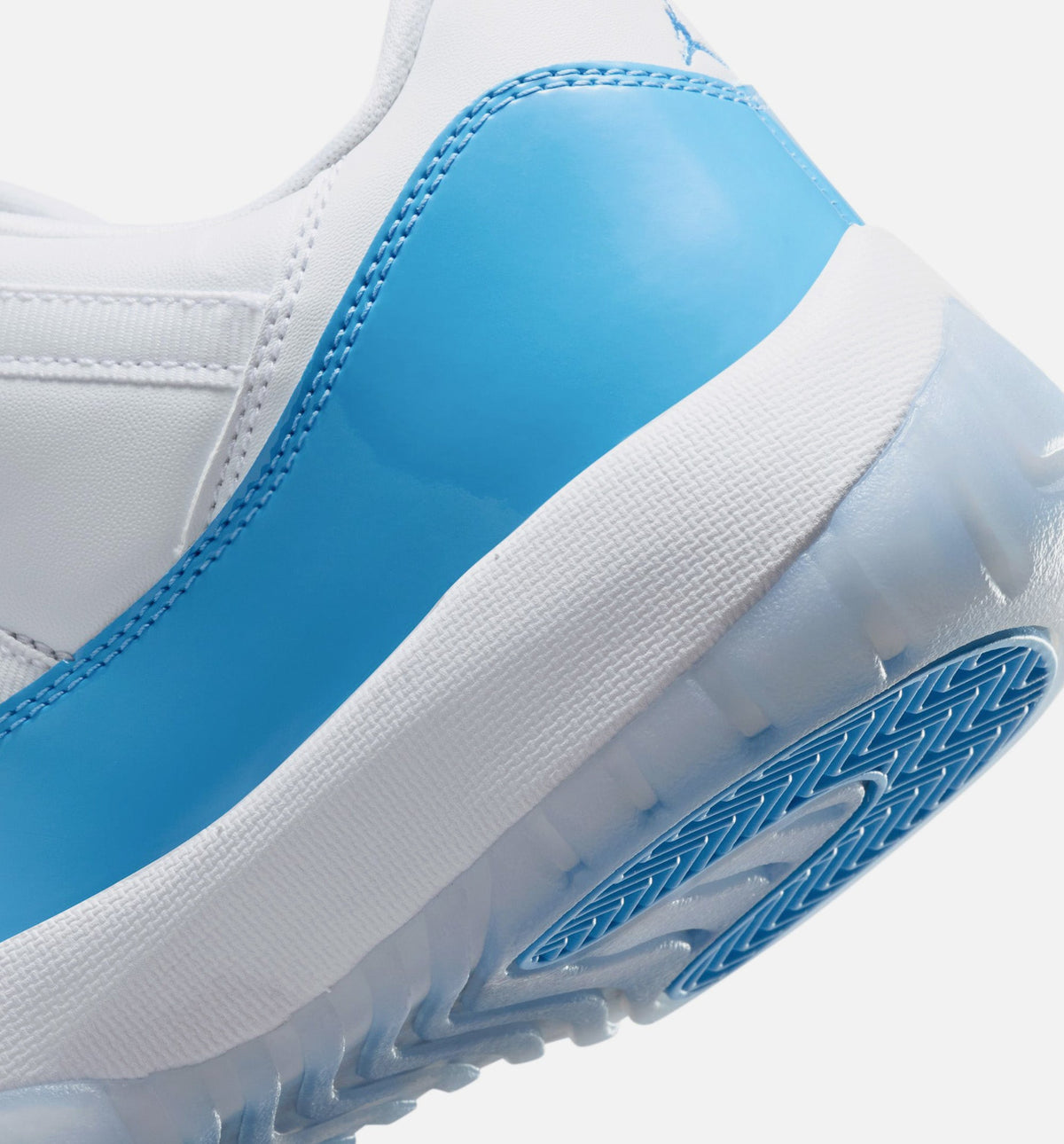 Air Jordan 11 Retro Low University Blue – Men's Lifestyle Sneaker (White / University Blue / Black)