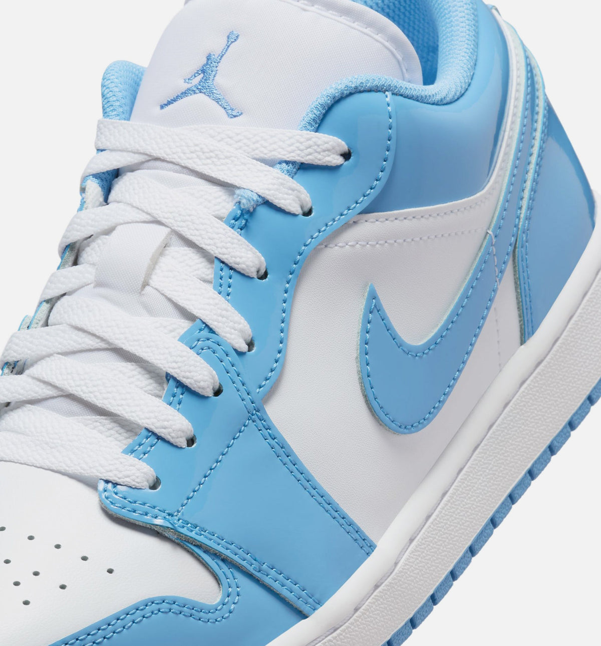 Air Jordan 1 Retro Low – Men's Lifestyle Sneaker (Legend Blue / White)