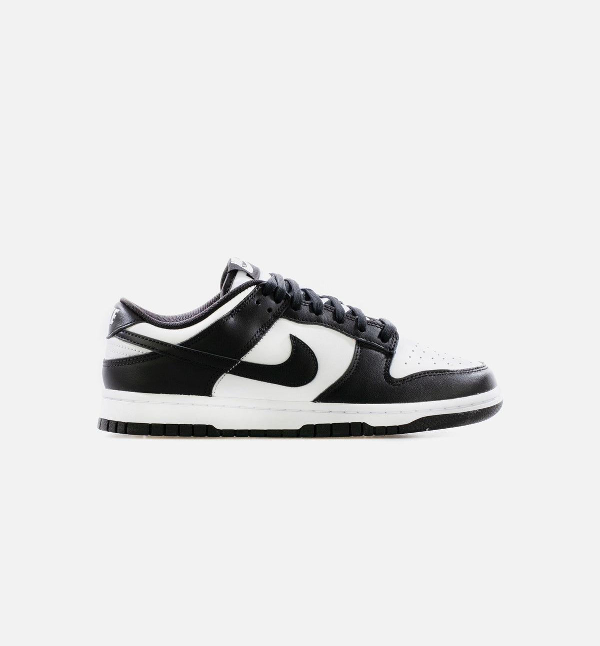 Dunk Low – Men's Lifestyle Sneaker (Black / White)