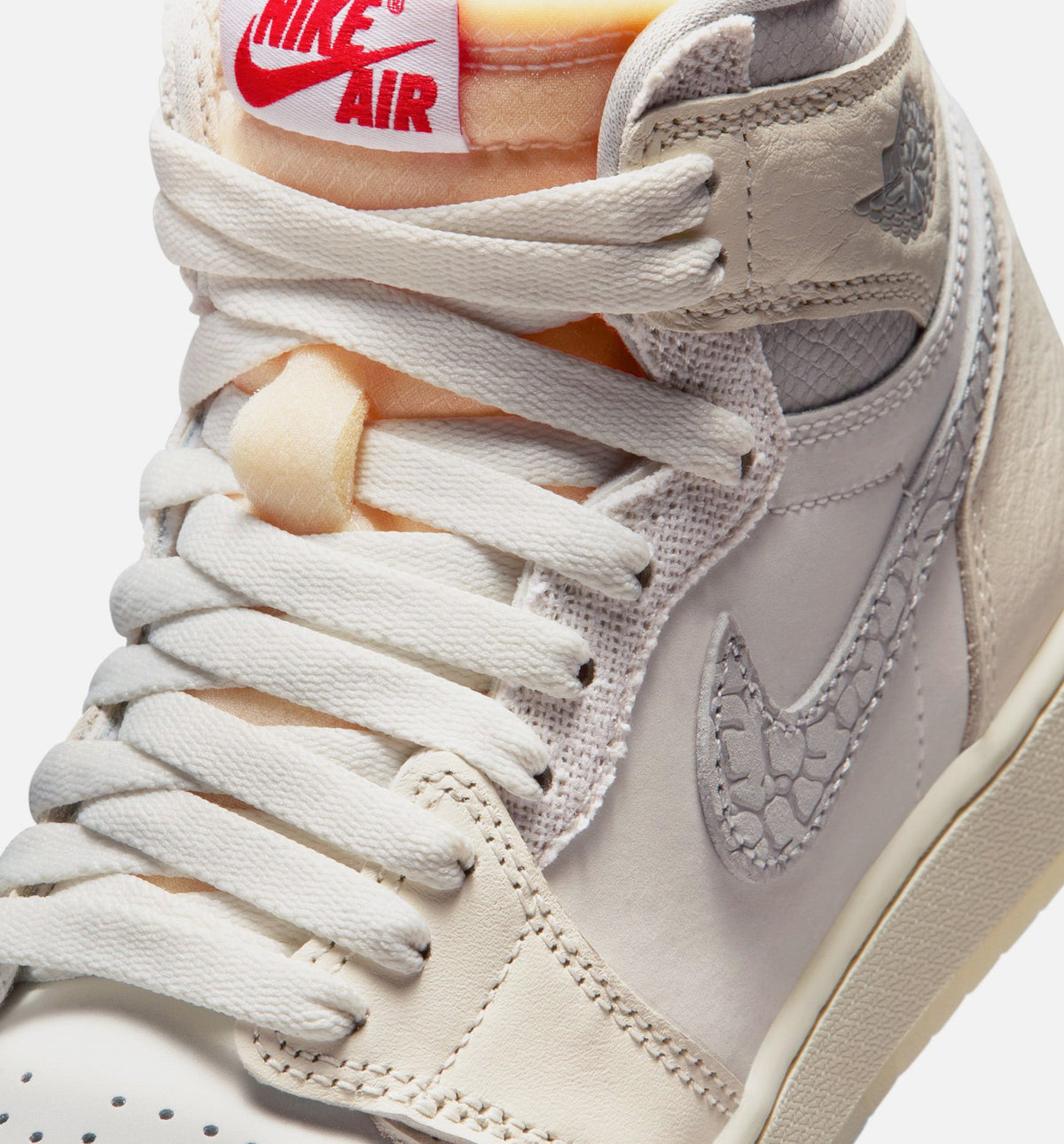 Air Jordan 1 Retro High OG – Grade School Lifestyle Sneaker (Sail / University Red / Pale Ivory)