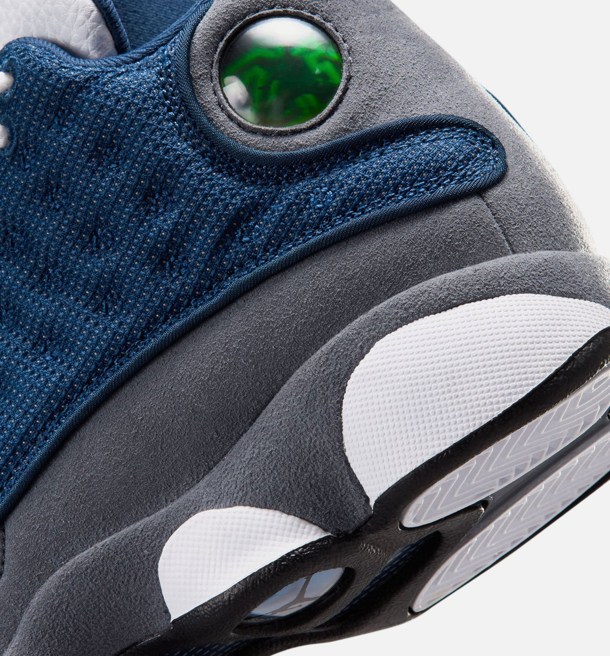 Air Jordan 13 Retro Navy and Flint Grey – Grade School Lifestyle Sneaker (Navy / University Blue / Flint Grey / White)