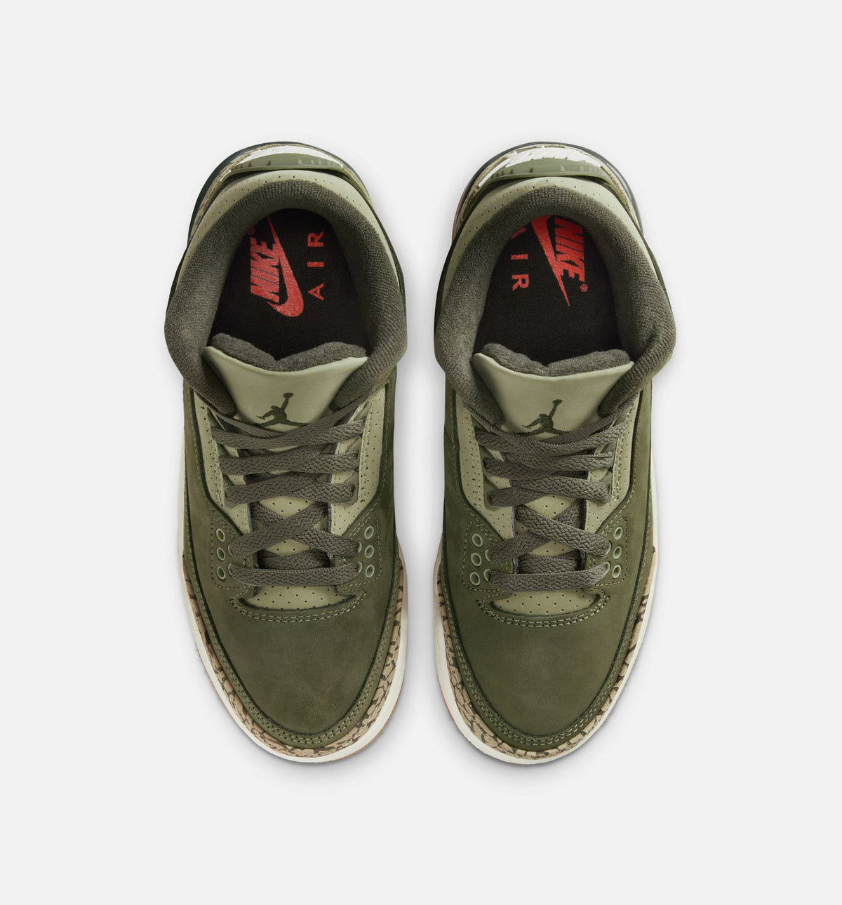 Air Jordan 3 Retro Medium Olive – Grade School Lifestyle Sneaker (Medium Olive / Sequoia / Neutral Olive / Sail)