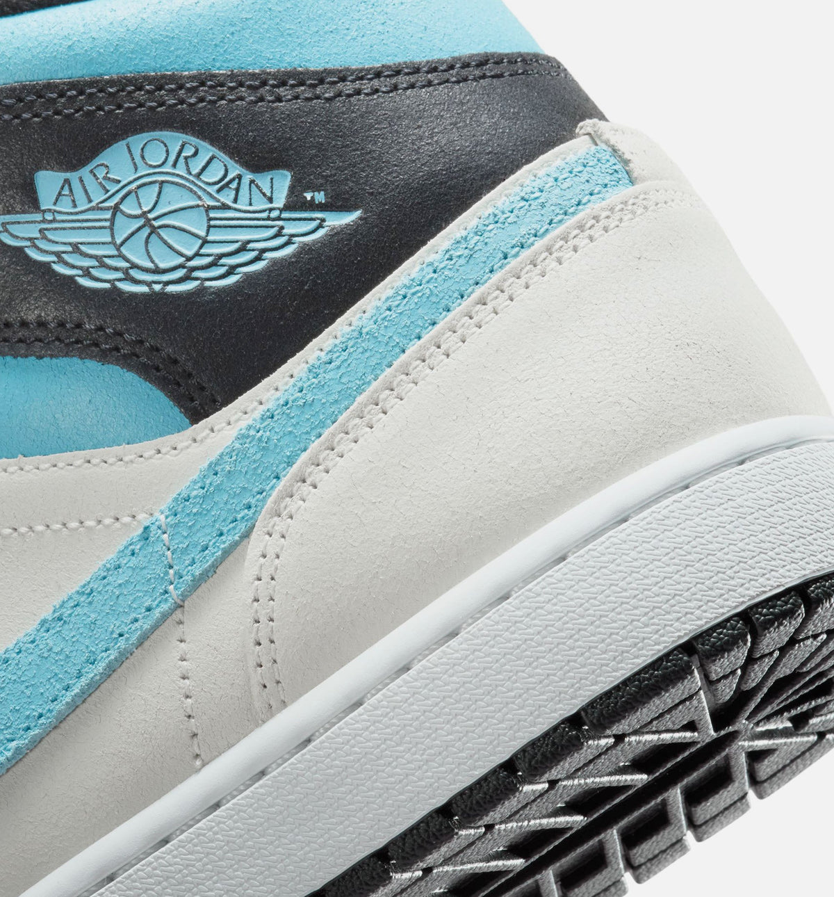 Air Jordan 1 Mid SE – Men's Lifestyle Sneaker (Summit White / Blue Chill / Black)