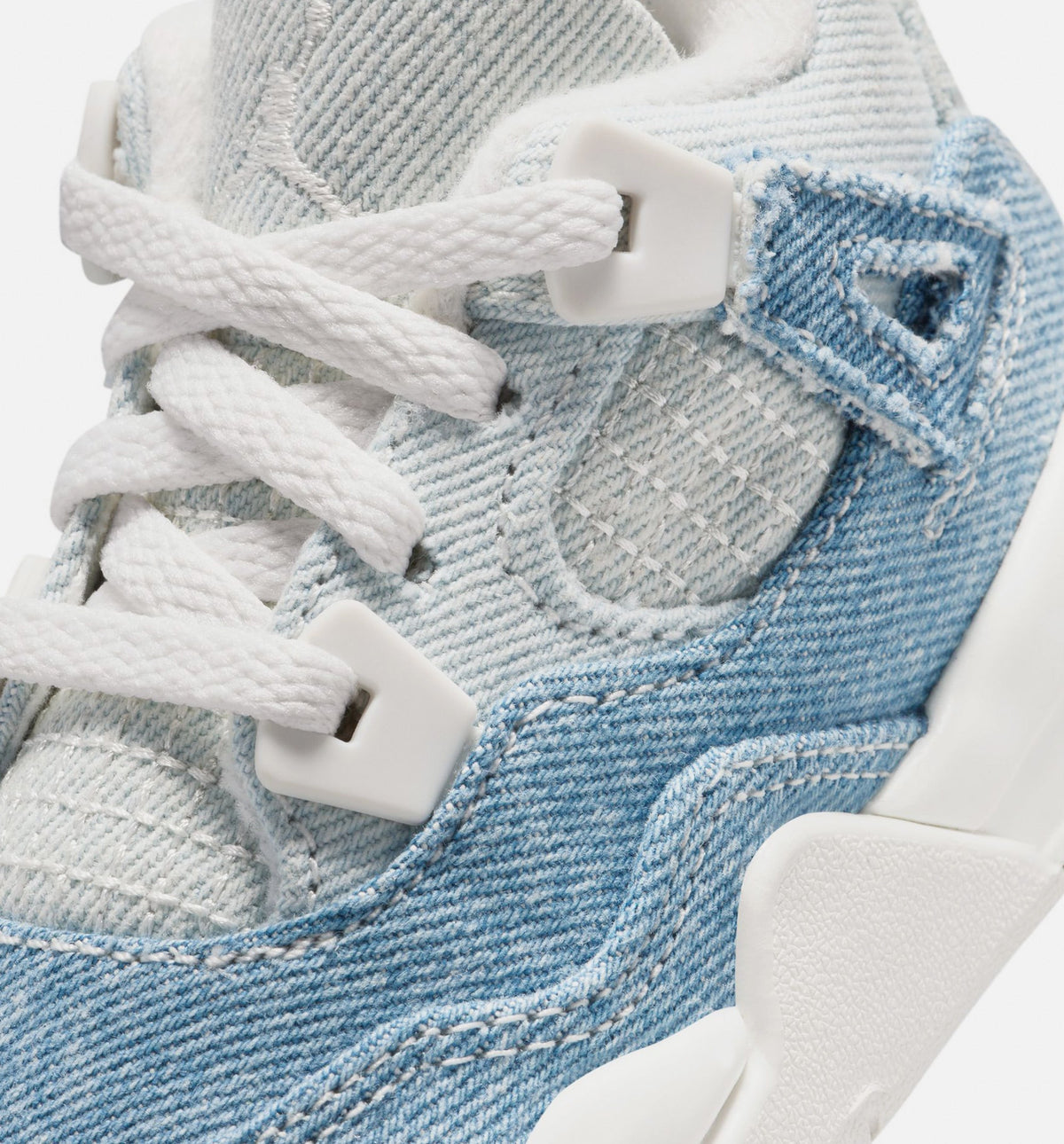 Air Jordan 4 Retro Worn Blue – Infant & Toddler Lifestyle Sneaker (Sail / Worn Blue / Metallic Gold)