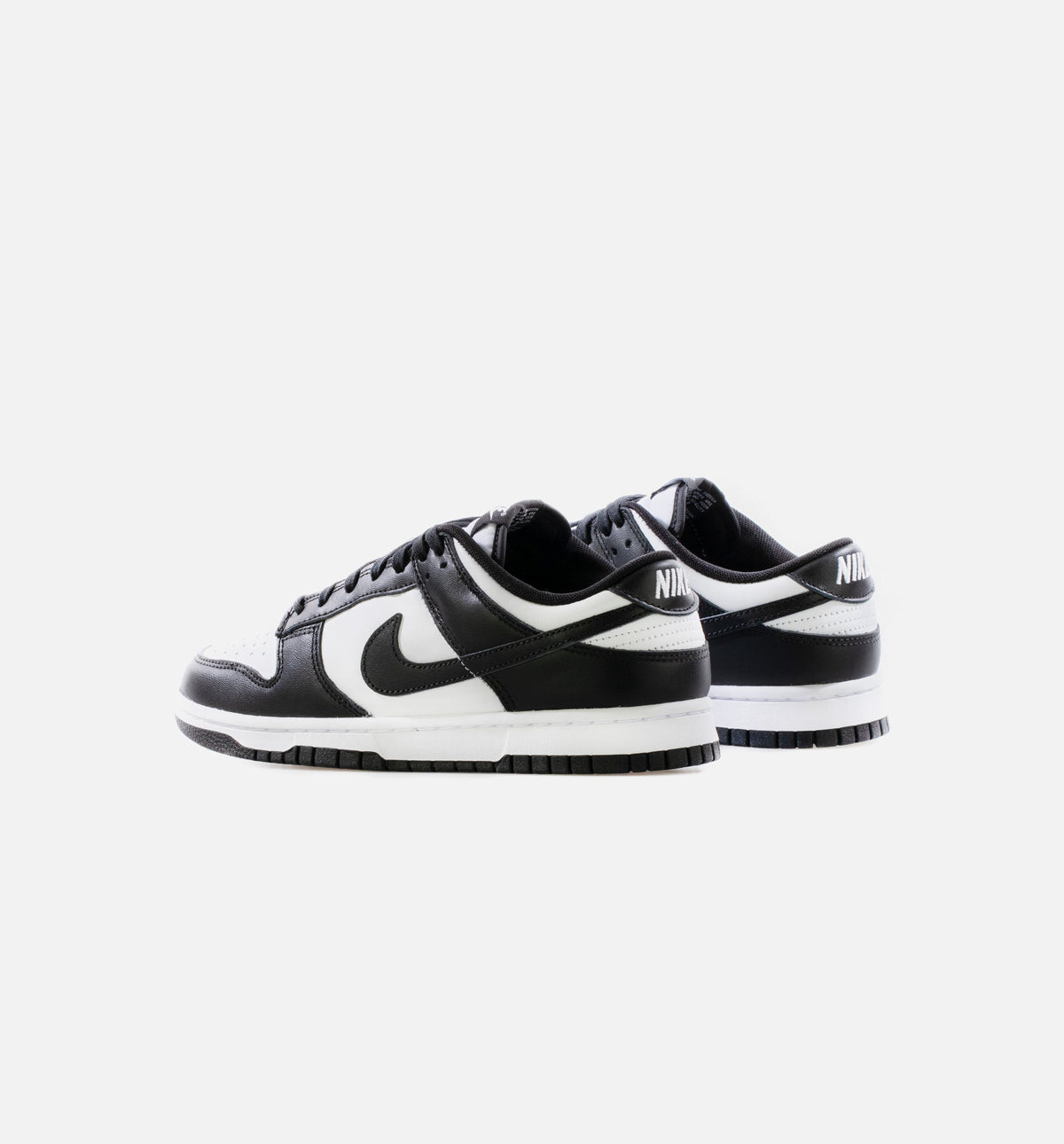 Dunk Low – Men's Lifestyle Sneaker (Black / White)