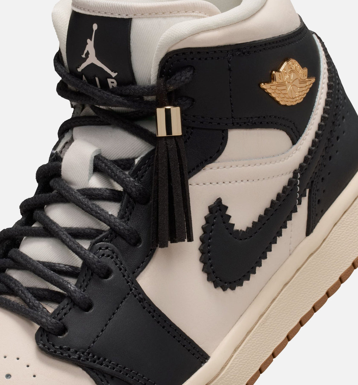 Air Jordan 1 Mid SE – Women's Lifestyle Sneaker (Off-Noir / Chalk / Pearl White)